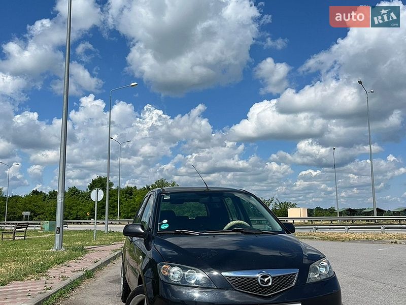 Хэтчбек Mazda 2 2006 в Полтаве