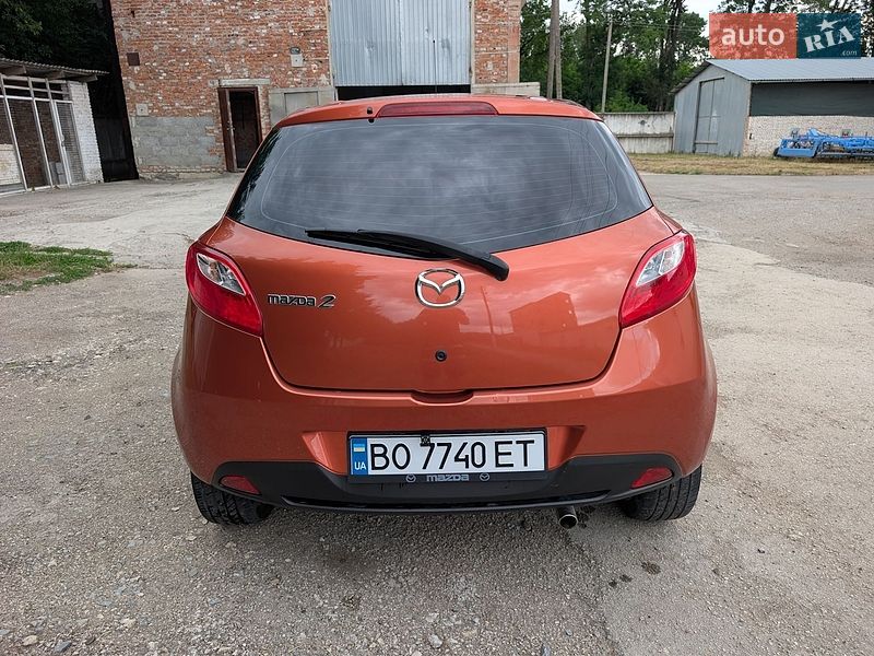 Хэтчбек Mazda 2 2008 в Тернополе