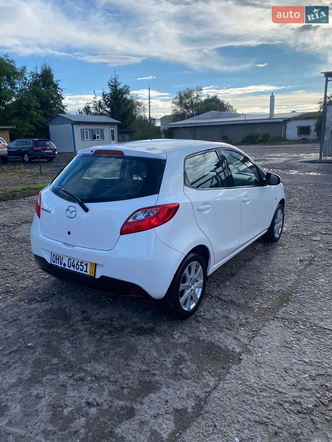 2010 Mazda 2 - мініатюра 4