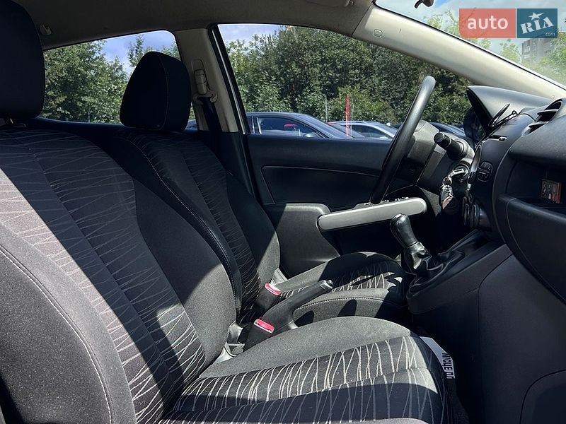 Хетчбек Mazda 2 2008 в Львові