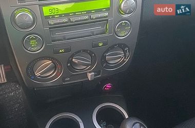 Хэтчбек Mazda 2 2005 в Десне