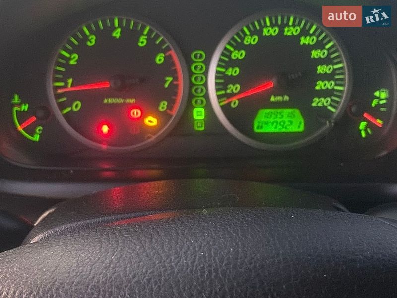Хэтчбек Mazda 2 2005 в Десне