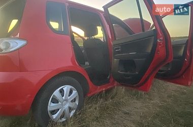 Хэтчбек Mazda 2 2005 в Десне