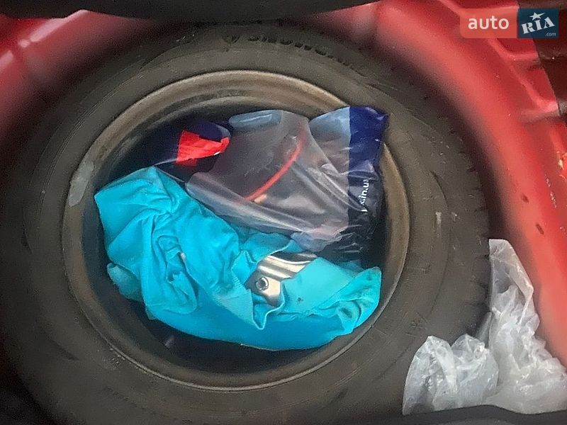 Хэтчбек Mazda 2 2005 в Десне