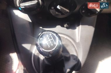 Хэтчбек Mazda 2 2009 в Днепре