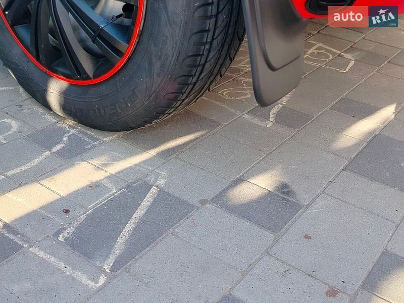 Хэтчбек Mazda 2 2005 в Дубно
