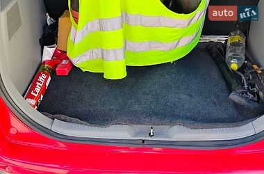 Хэтчбек Mazda 2 2005 в Дубно