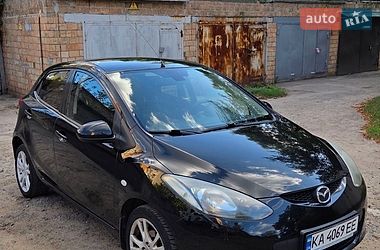 Хэтчбек Mazda 2 2008 в Киеве