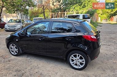 Хэтчбек Mazda 2 2008 в Киеве