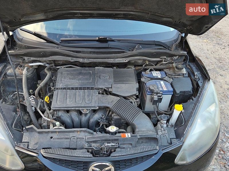 Хэтчбек Mazda 2 2008 в Киеве