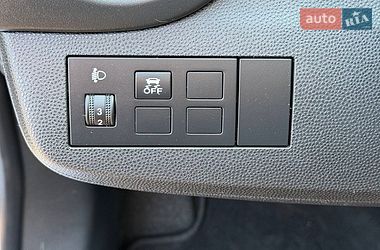 Хэтчбек Mazda 2 2012 в Стрые