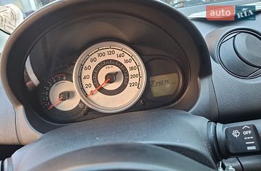 Хэтчбек Mazda 2 2008 в Тернополе
