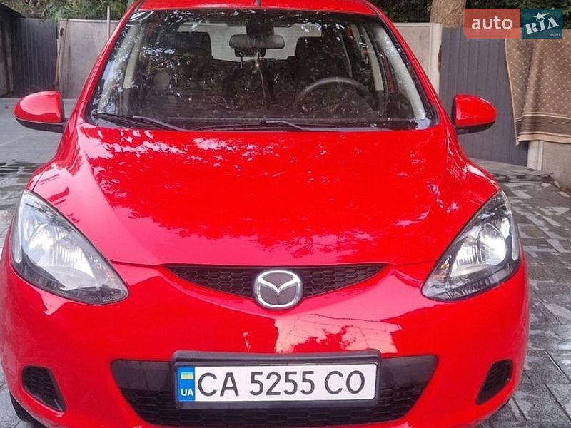 Хетчбек Mazda 2 2009 в Звенигородці