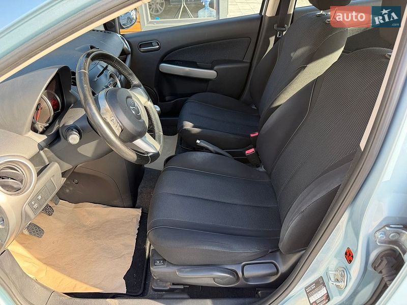 Хетчбек Mazda 2 2009 в Вінниці