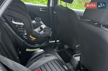 Хетчбек Mazda 2 2011 в Києві