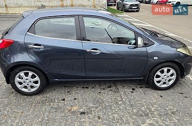 Хэтчбек Mazda 2 2008 в Киеве
