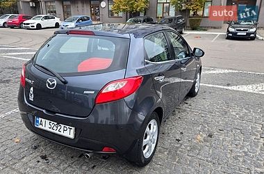 Хэтчбек Mazda 2 2008 в Киеве