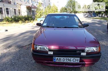 Хэтчбек Mazda 323 1993 в Виннице