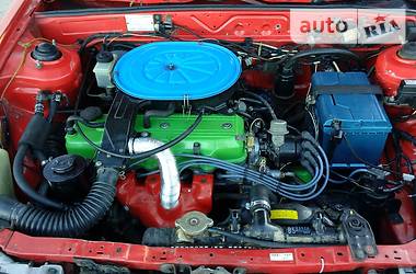 Хетчбек Mazda 323 1986 в 