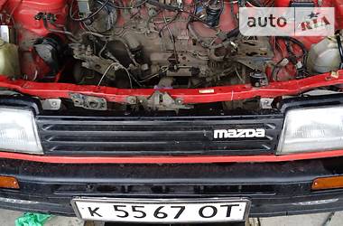 Хетчбек Mazda 323 1986 в 