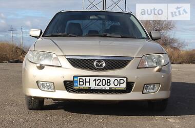 Седан Mazda 323 2001 в Одессе