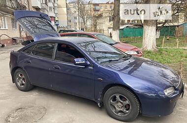 Хэтчбек Mazda 323 1996 в 