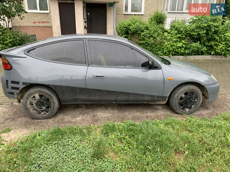 Седан Mazda 323 1996 в Надворной фото 5 Седан Mazda 323 1996 в Надворной