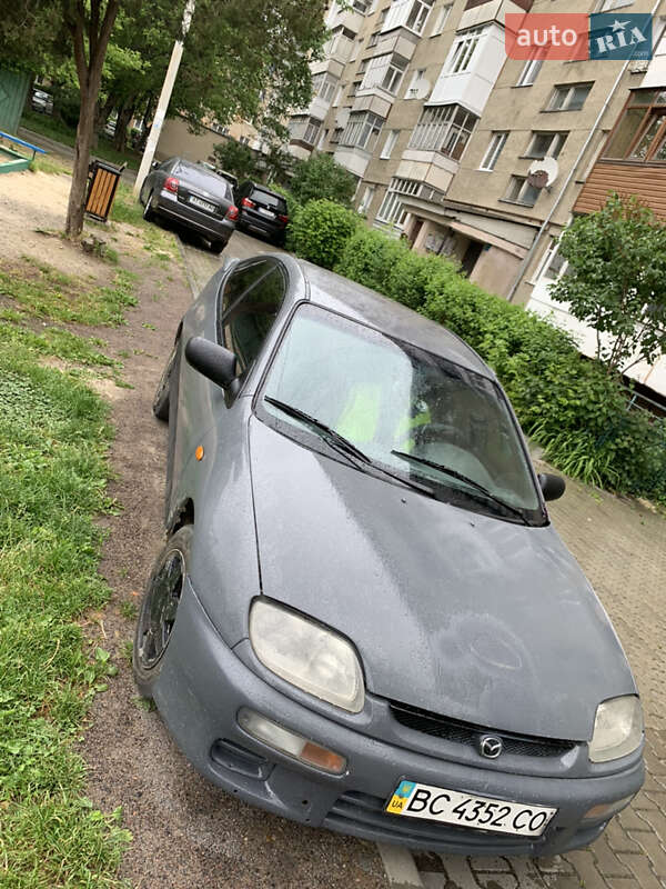 Седан Mazda 323 1996 в Надворной фото 14 Седан Mazda 323 1996 в Надворной