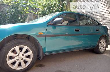 Лифтбек Mazda 323 1998 в Запорожье