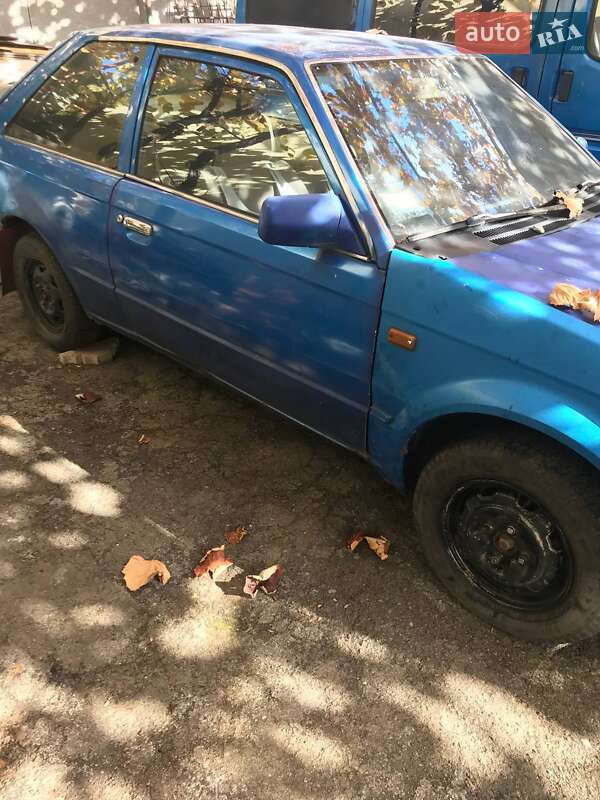 Хетчбек Mazda 323 1986 в Іршаві фото 16 Хетчбек Mazda 323 1986 в Іршаві