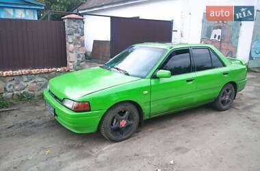 Седан Mazda 323 1991 в Изяславе