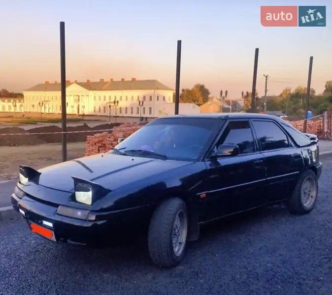 Mazda 323