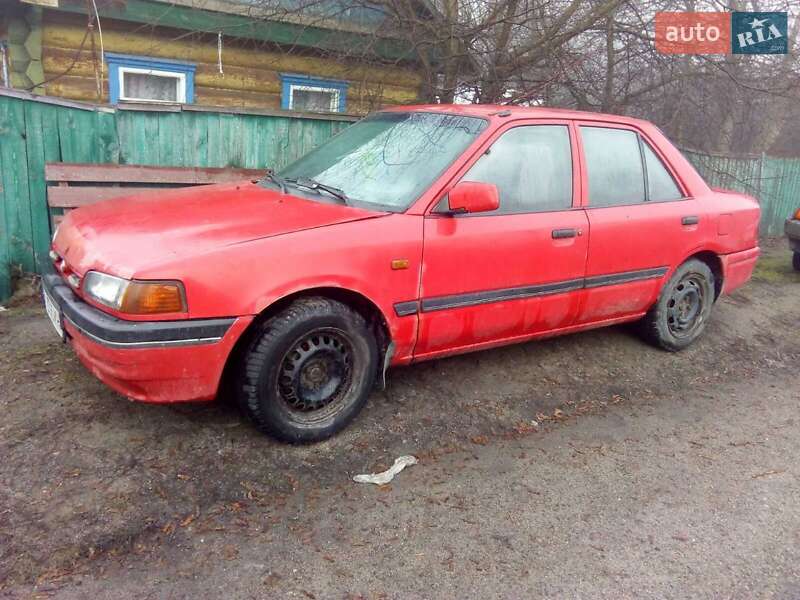 Седан Mazda 323 1992 в Иванкове фото 3 Седан Mazda 323 1992 в Иванкове
