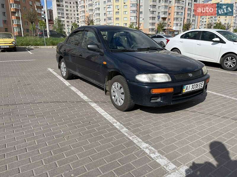 Седан Mazda 323 1997 в Виннице