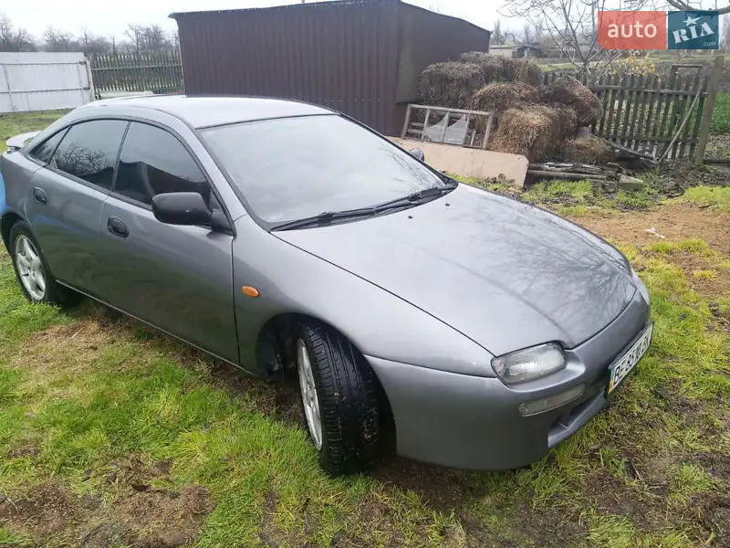 Mazda 323
