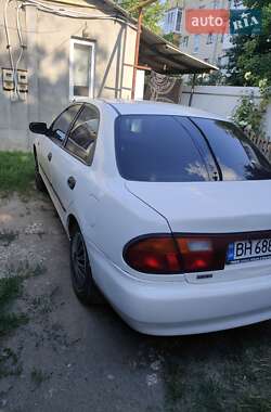 Седан Mazda 323 1995 в Подольске