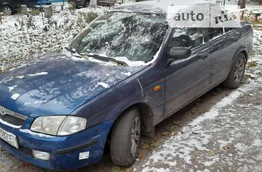 Седан Mazda 323 2000 в Прилуках