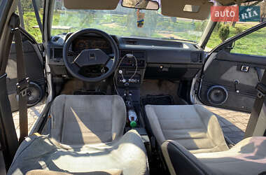 Седан Mazda 323 1987 в Краматорске