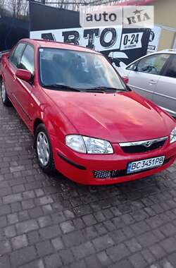 Седан Mazda 323 1999 в Стрые