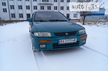 Седан Mazda 323 1996 в 