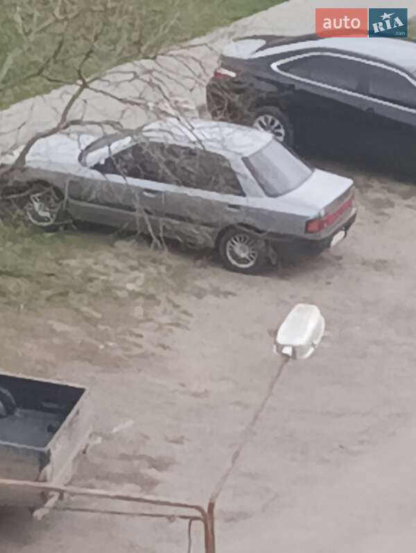 Хэтчбек Mazda 323 1991 в Николаеве