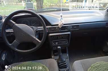 Седан Mazda 323 1989 в Краматорске