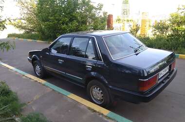 Седан Mazda 323 1986 в Белгороде-Днестровском