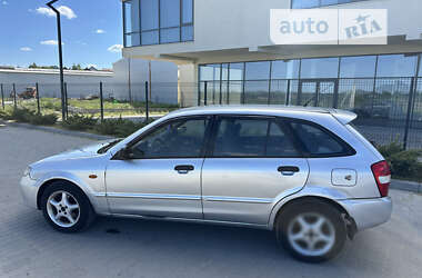 Хэтчбек Mazda 323 2002 в Львове