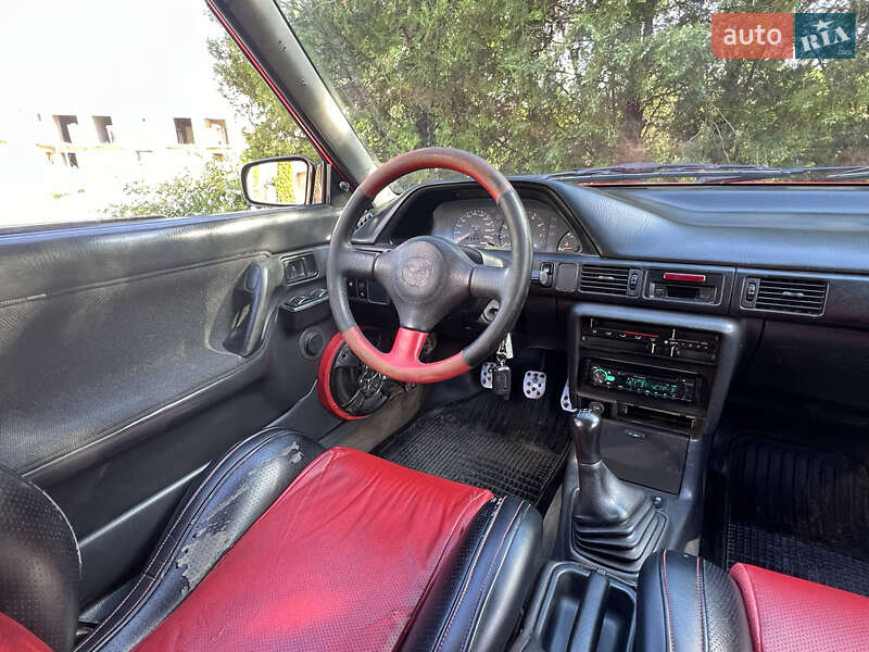 Хэтчбек Mazda 323 1993 в Харькове