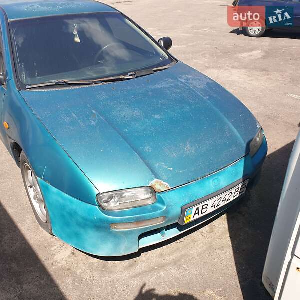 Mazda 323 1996
