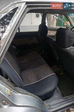 Хэтчбек Mazda 323 1988 в Каменец-Подольском