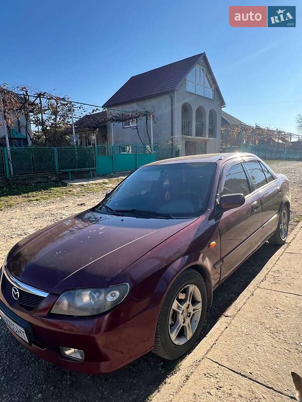Mazda 323 2003
