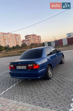 Седан Mazda 323 1998 в Полтаве