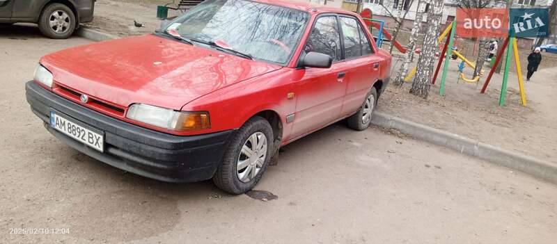 Mazda 323 1992